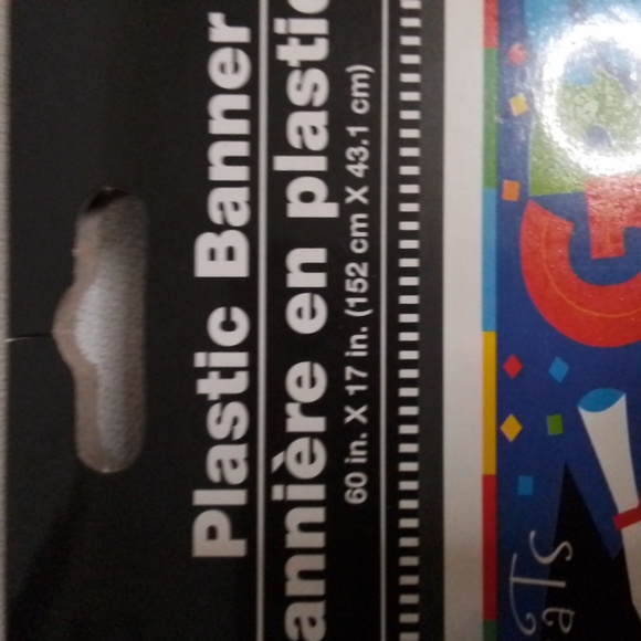 Graduation Party Set-NWT - Picture 13 of 16